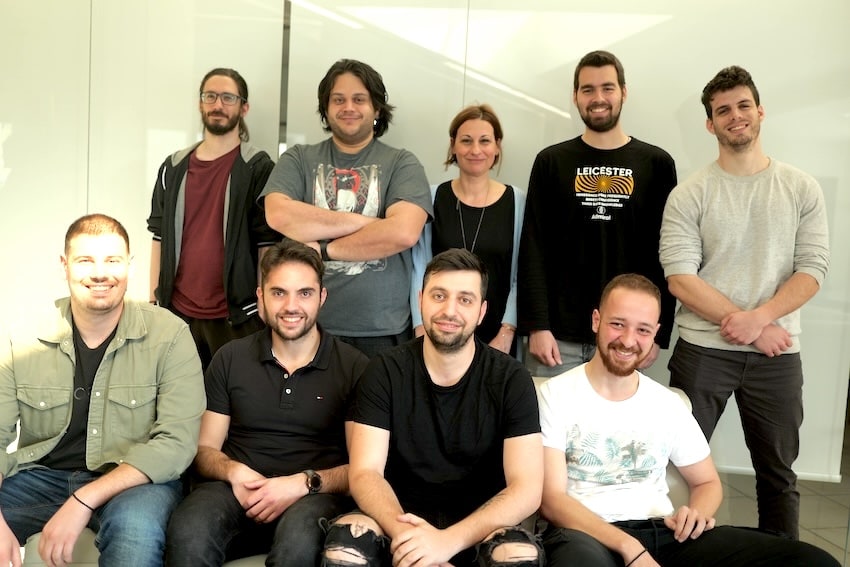 9 νέοι προγραμματιστές